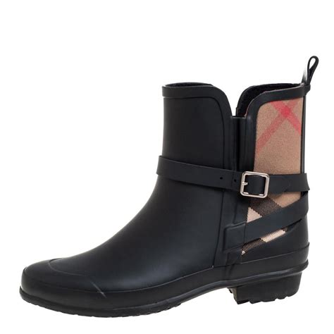 burberry riddlestone wrap rain boots|net a porter burberry rain boots.